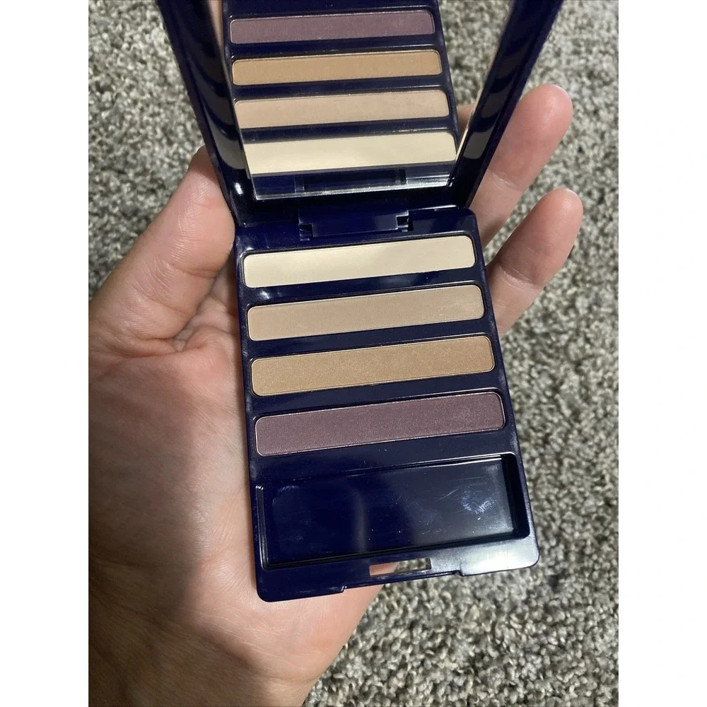 ESTEE LAUDER two-in one eyeshadow wet Quad Eggshell Eggplant Fawn Brown Sugar